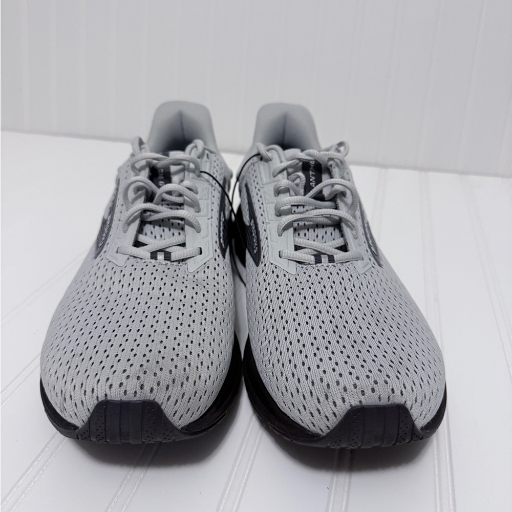 Brooks Men's Light Gray and Black Anthem 6 Running Shoes in Size 14 - Picture 2 of 10